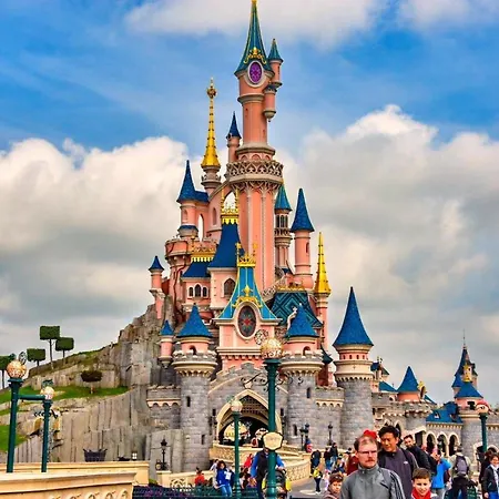 Disneyland Paris, Vallee Village ,paris , Villa, Garden , Syline Home, 120 M2 Vakantiehuis Serris