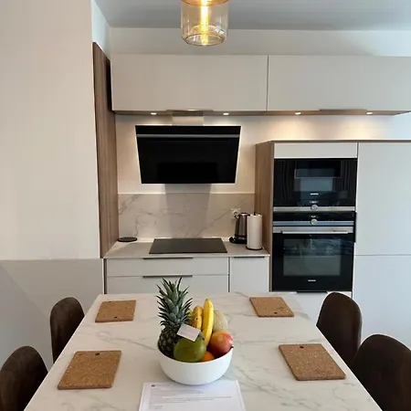 Vakantiehuis Disneyland Paris, Vallee Village ,paris , Villa, Garden , Syline Home, 120 M2 *
